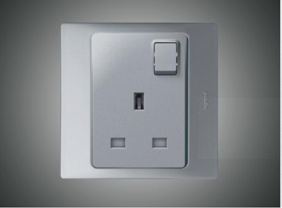 13A Socket + Switch Champagne (281511)